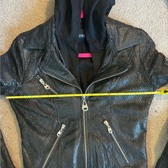 Doma Punched Scaled Textured Leather Jacket, Black - Picture 10 of 15